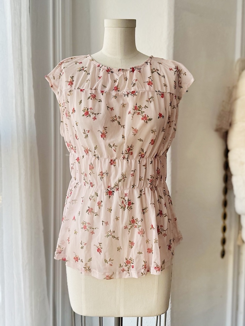 14th & Union floral sheer cap sleeve mesh top XS